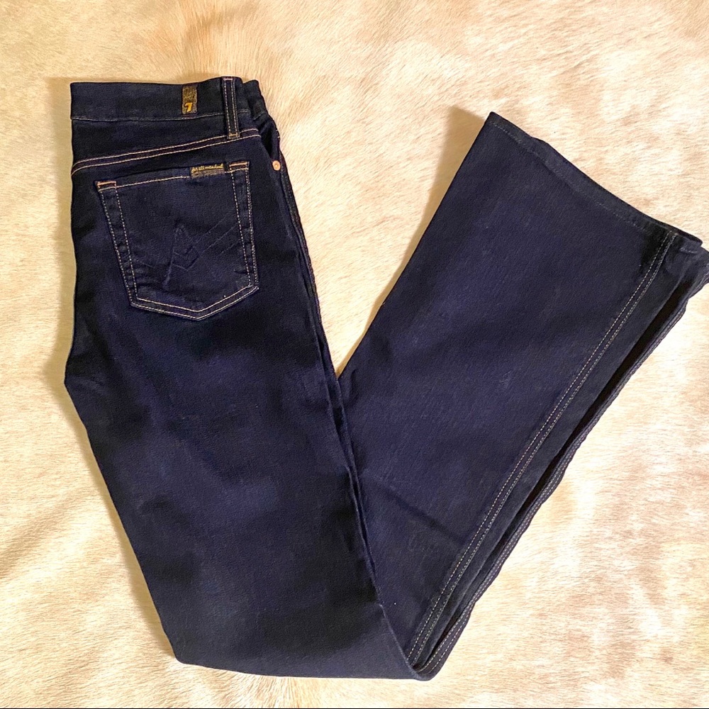 NWOT Seven for All Mankind Flare Leg Jeans